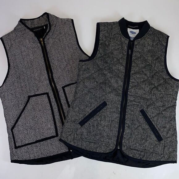 Vest lot of 2 Old Navy and MEROKEETY size small - Picture 1 of 7
